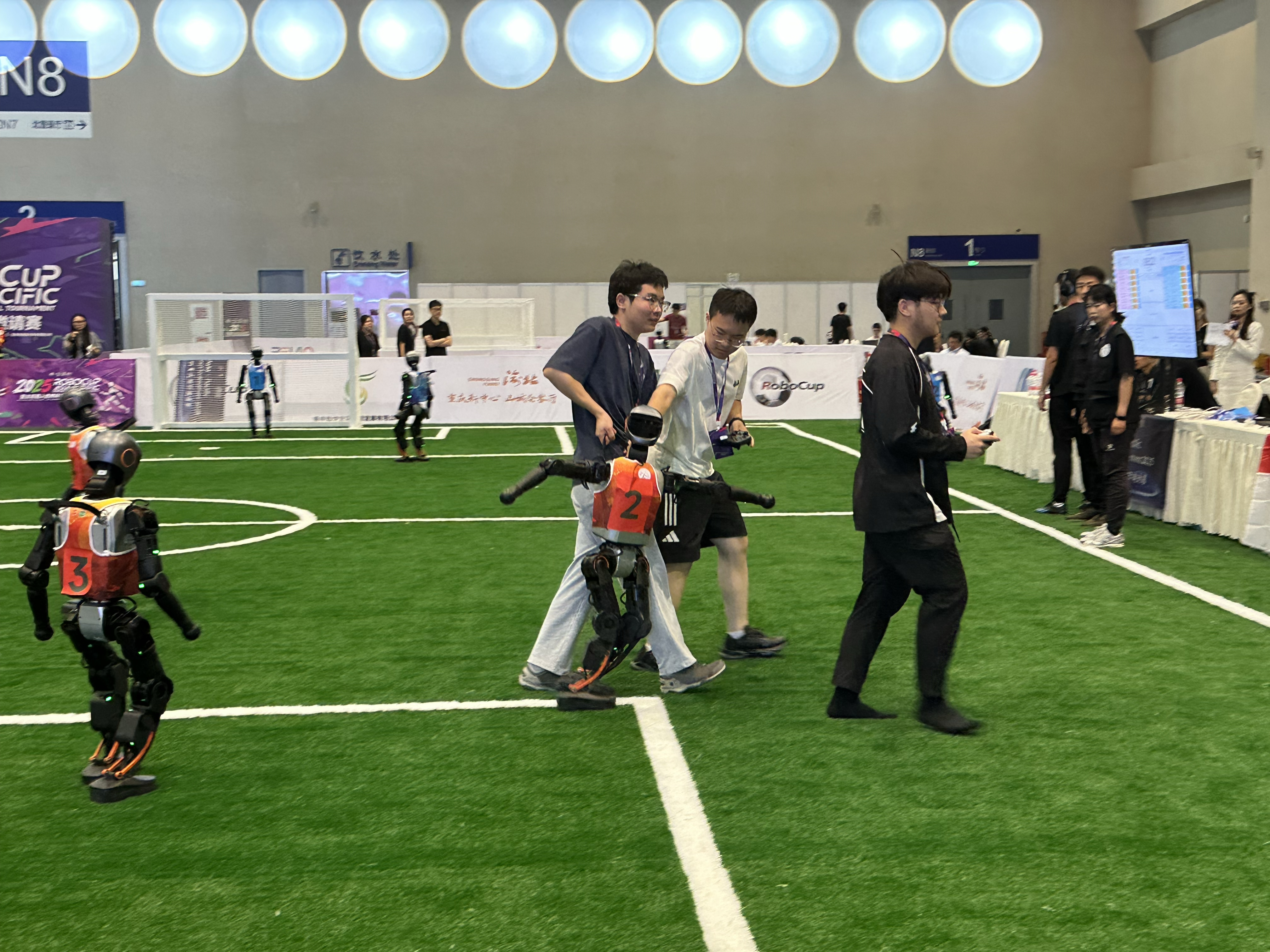 期待已久的洲际足球锦标赛即将在体育赛场上展开的简单介绍